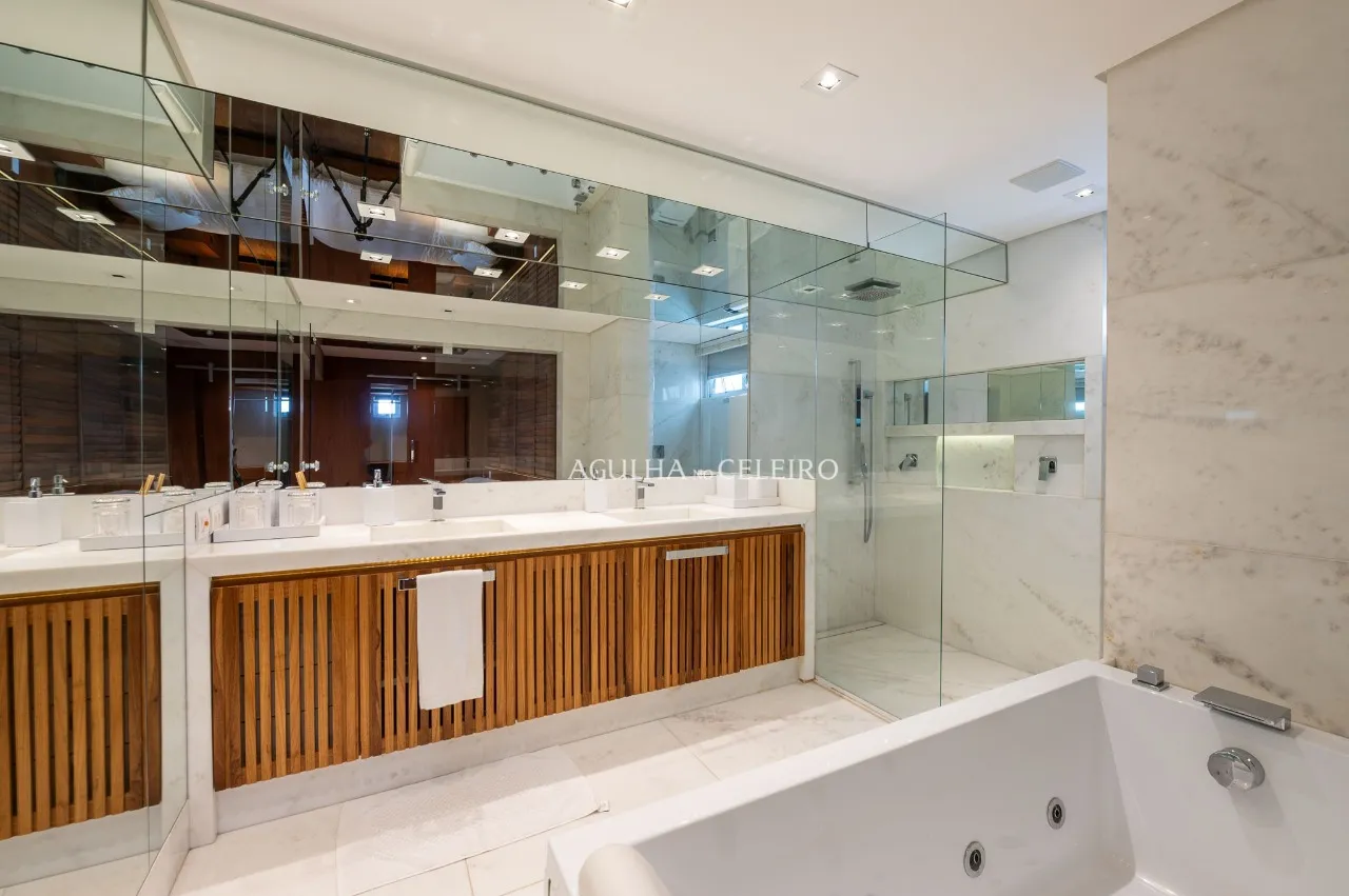 Apartamento reformado e mobiliado pronto para morar. – 21110