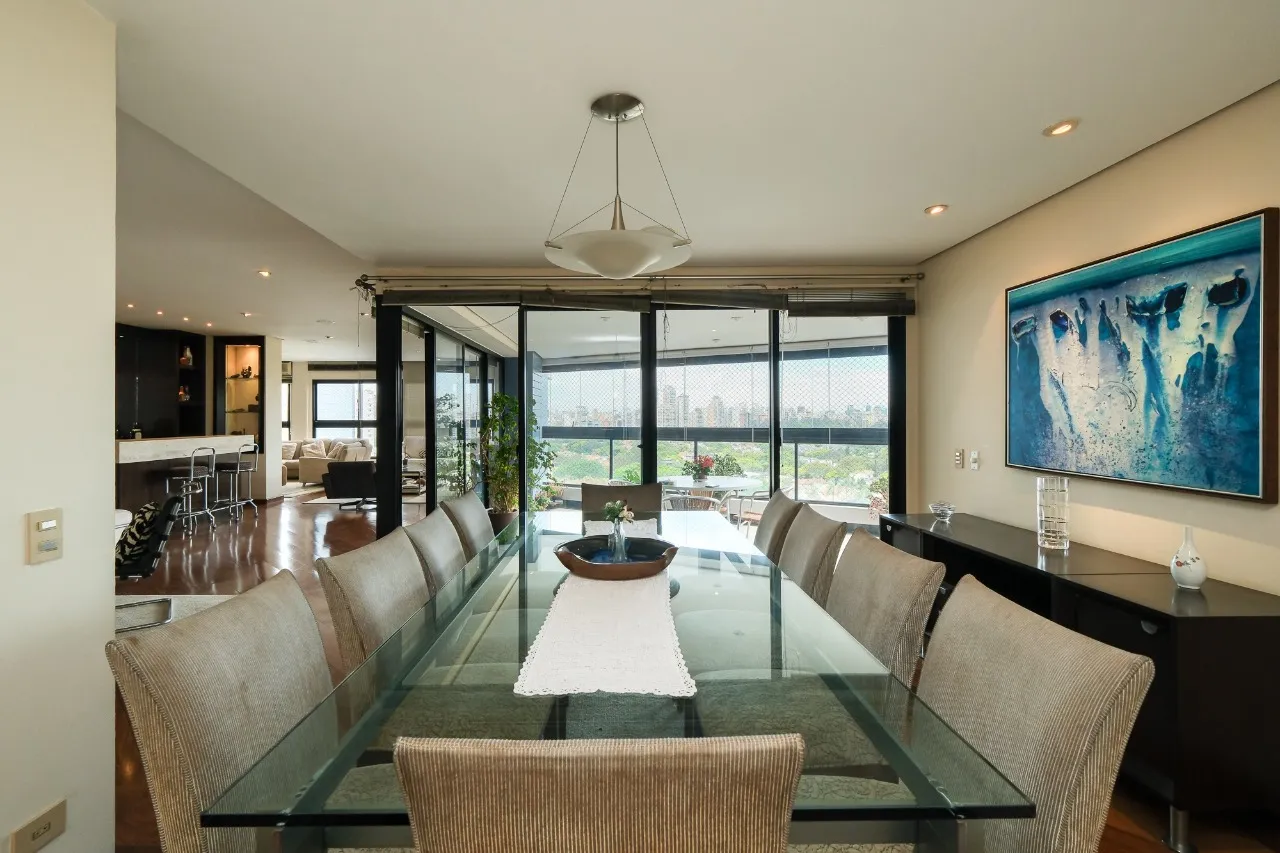 Apartamento próximo ao Ibirapuera à venda na Vila Mariana – 21116