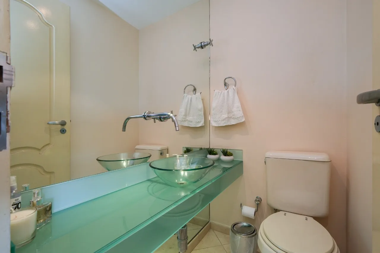 Apartamento próximo ao Ibirapuera à venda na Vila Mariana – 21116