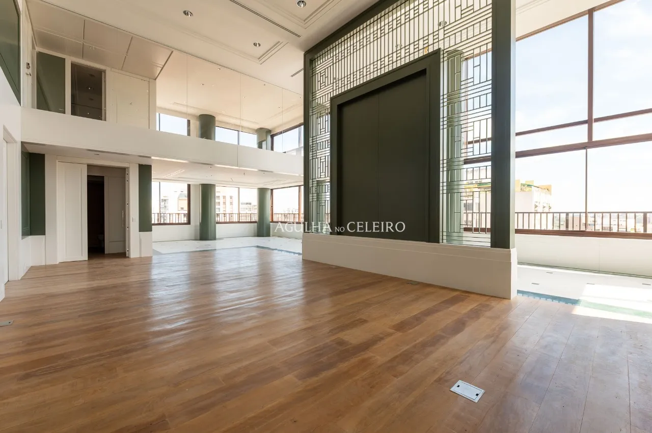 Apartamento duplex na parte plana do Jardim América – 21117