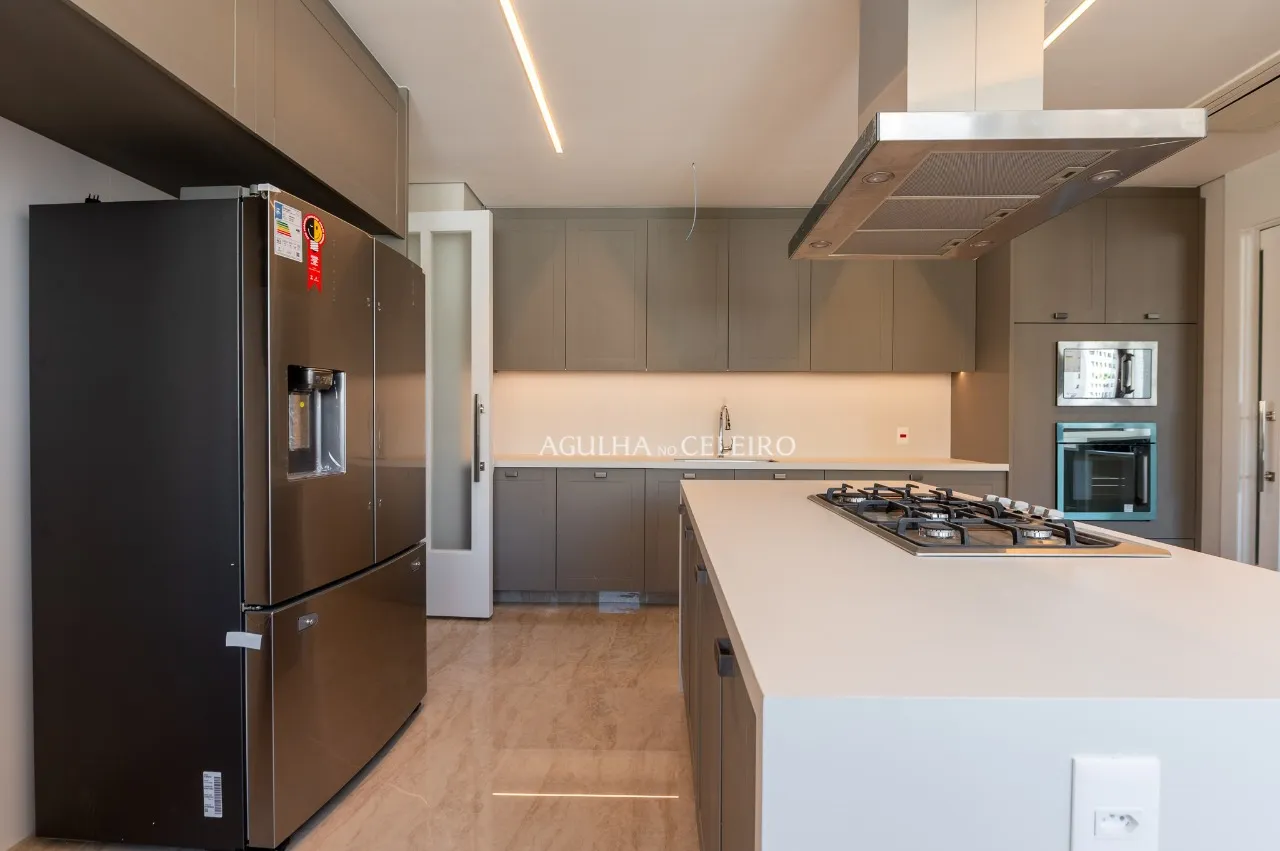 Apartamento duplex na parte plana do Jardim América – 21117