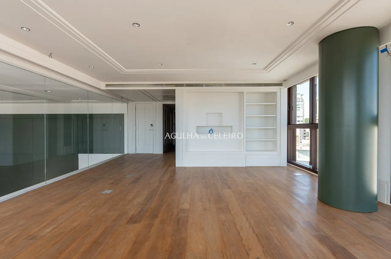 Apartamento duplex na parte plana do Jardim América – 21117