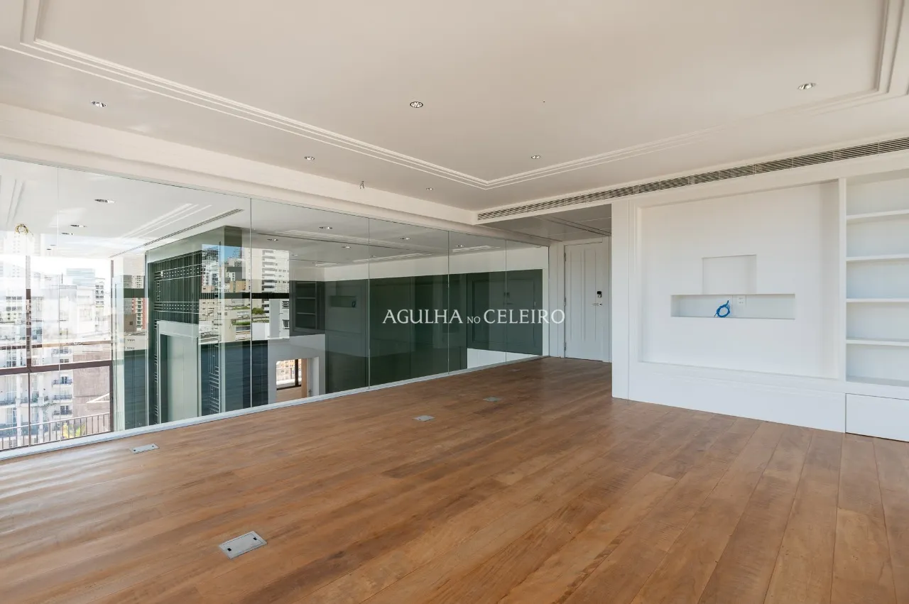 Apartamento duplex na parte plana do Jardim América – 21117