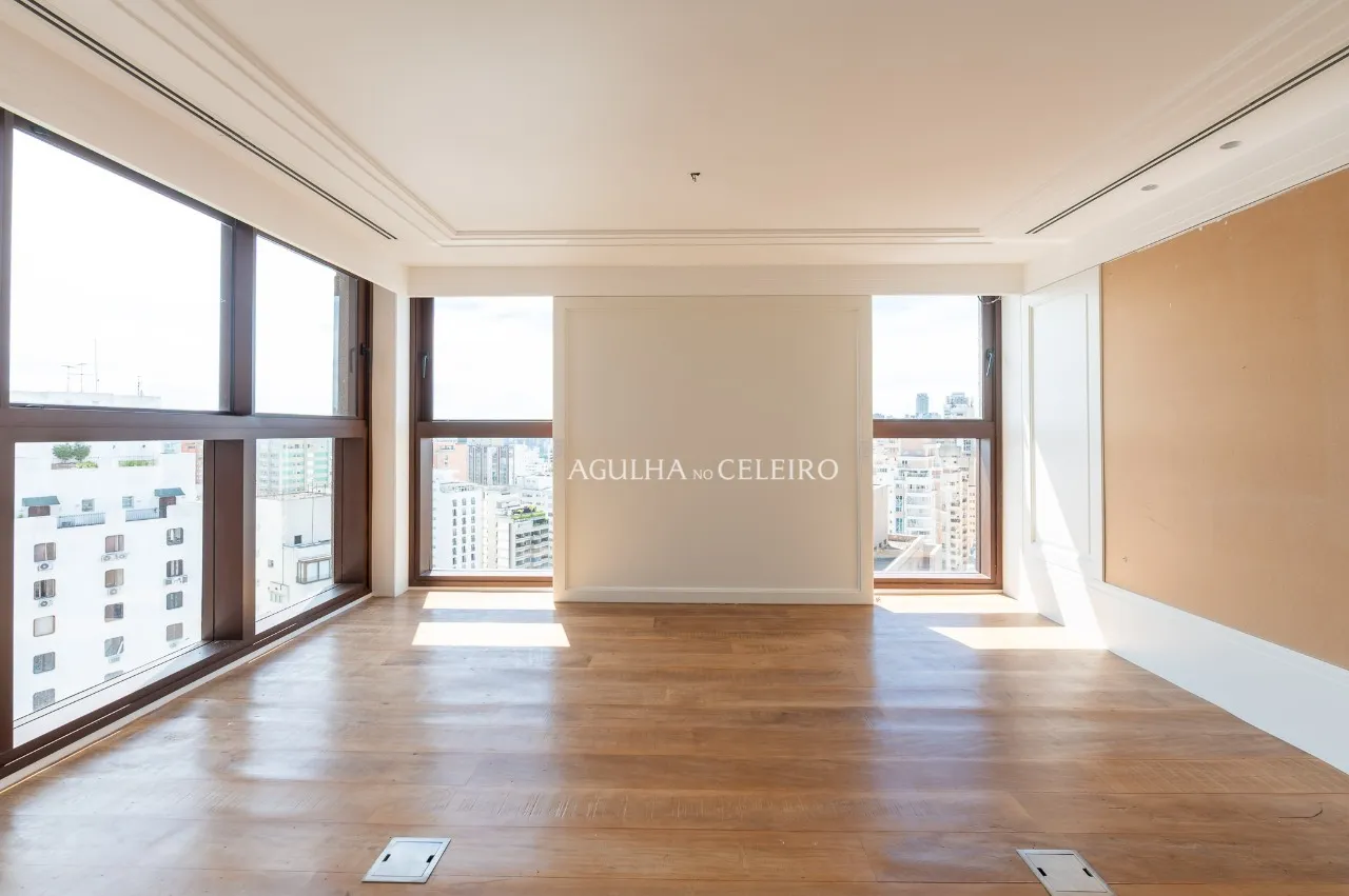 Apartamento duplex na parte plana do Jardim América – 21117