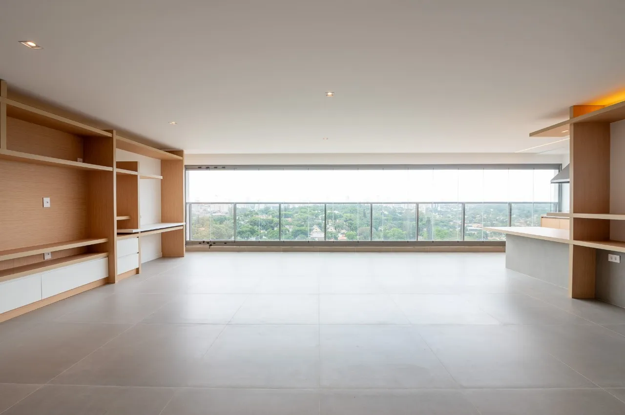 Apartamento novo e reformado à venda no Campo Belo – 21121