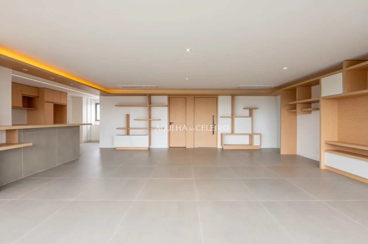 Apartamento novo e reformado à venda no Campo Belo – 21121