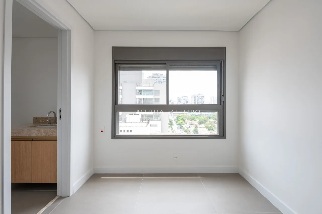 Apartamento novo e reformado à venda no Campo Belo – 21121