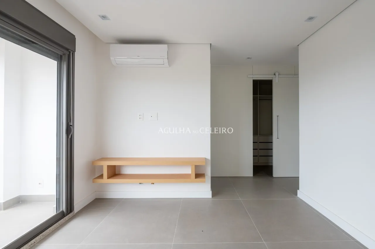 Apartamento novo e reformado à venda no Campo Belo – 21121