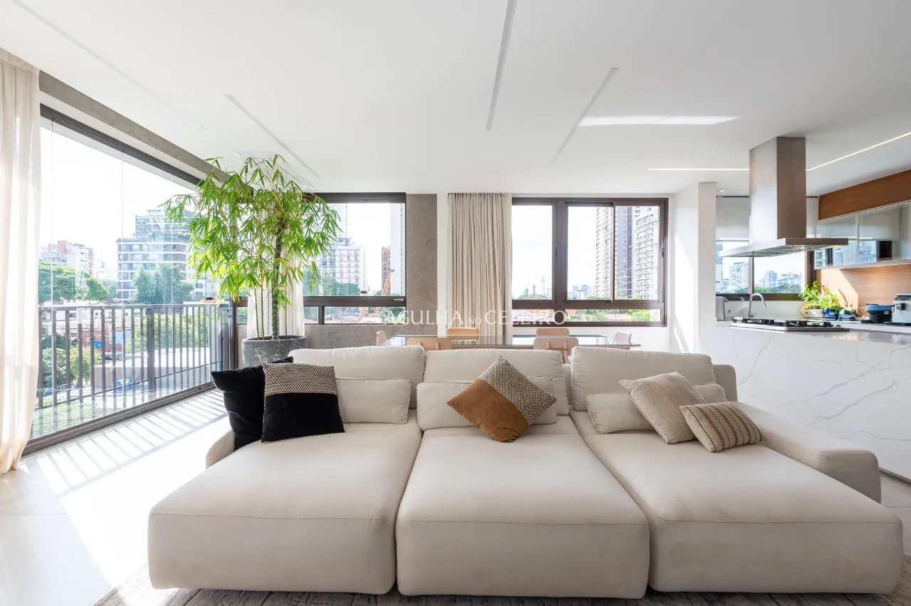 Apartamento lindo e todo reformado à venda no Campo Belo. – 21142