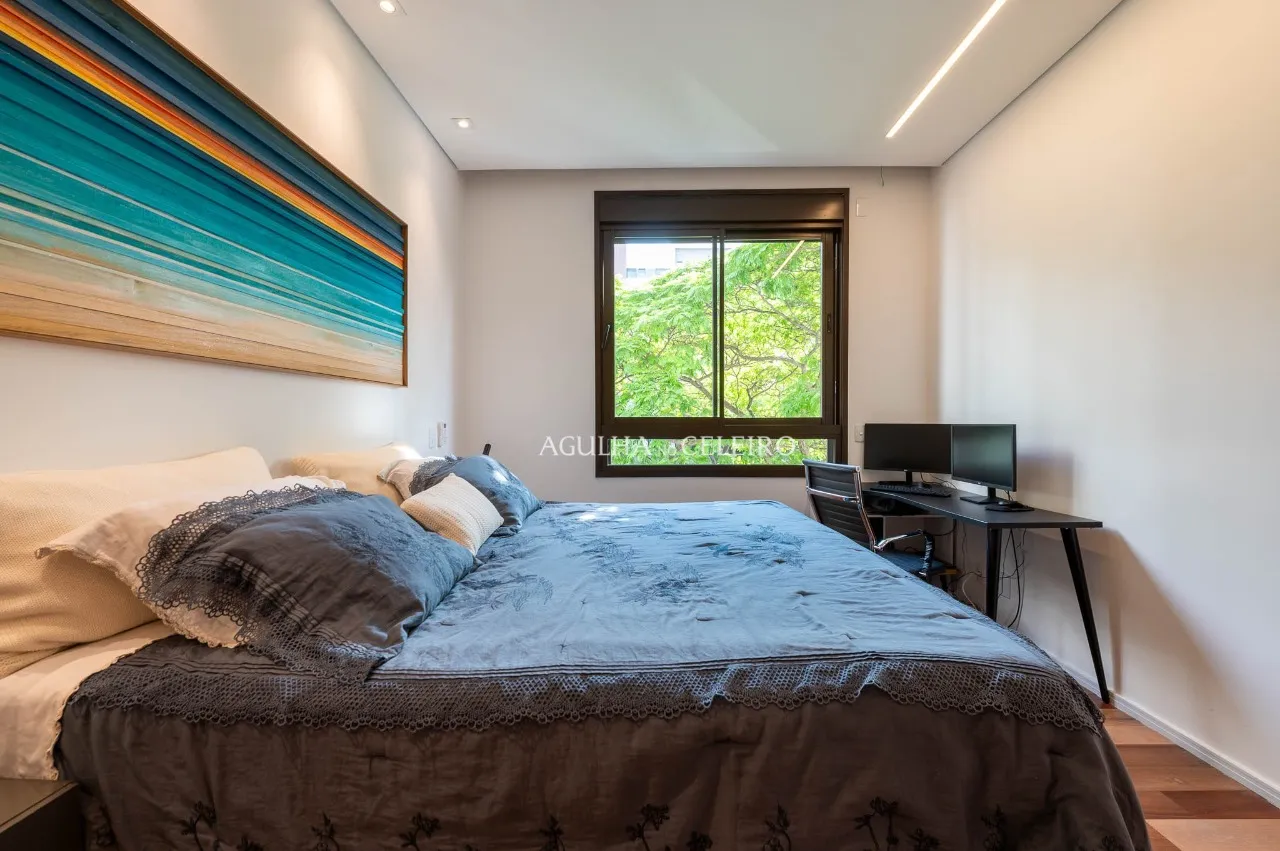 Apartamento lindo e todo reformado à venda no Campo Belo. – 21142