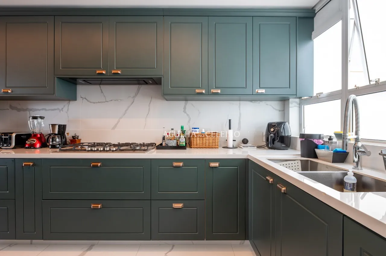 Apartamneto reformado na Vila Nova Conceição a poucos passos da Praça Pereira Coutinho – 21160