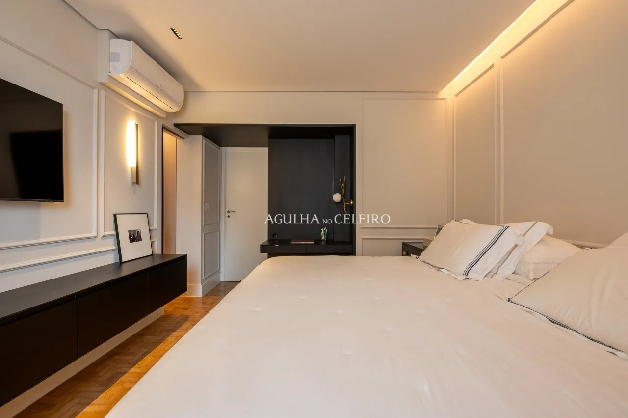 Apartamneto reformado na Vila Nova Conceição a poucos passos da Praça Pereira Coutinho – 21160