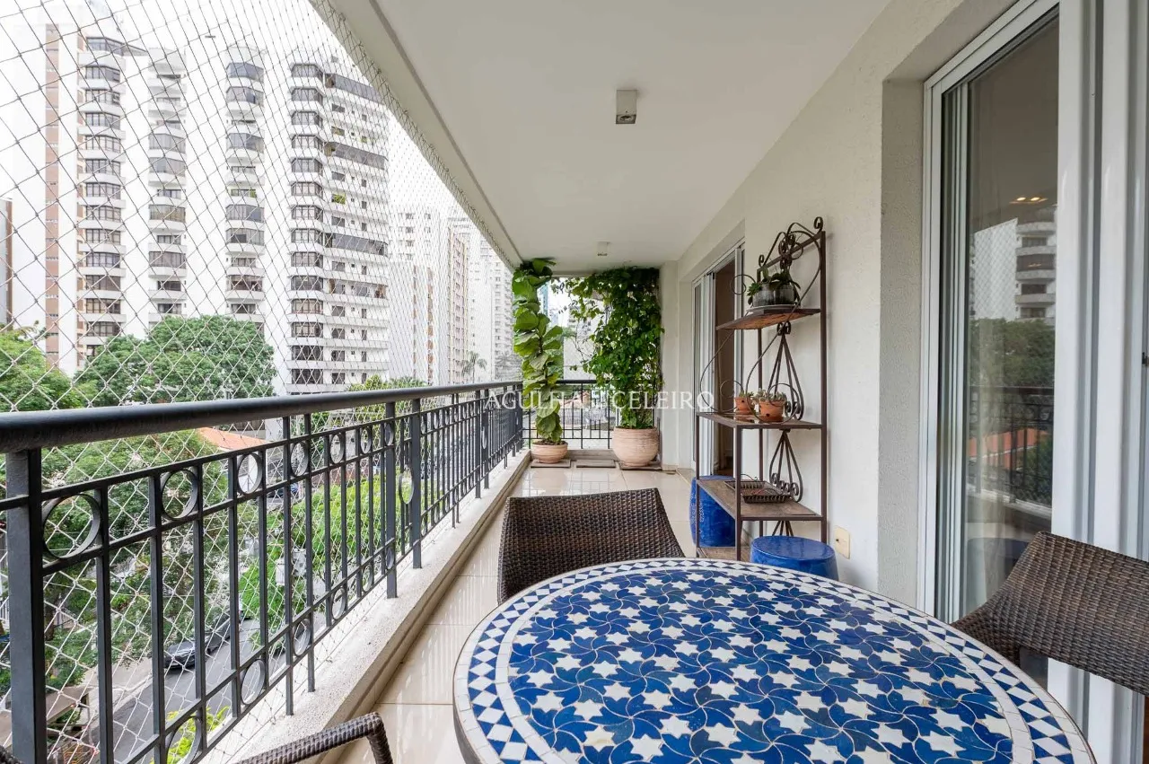 Um apartamento que une sofisticação, conforto e qualidade de vida. – 21173