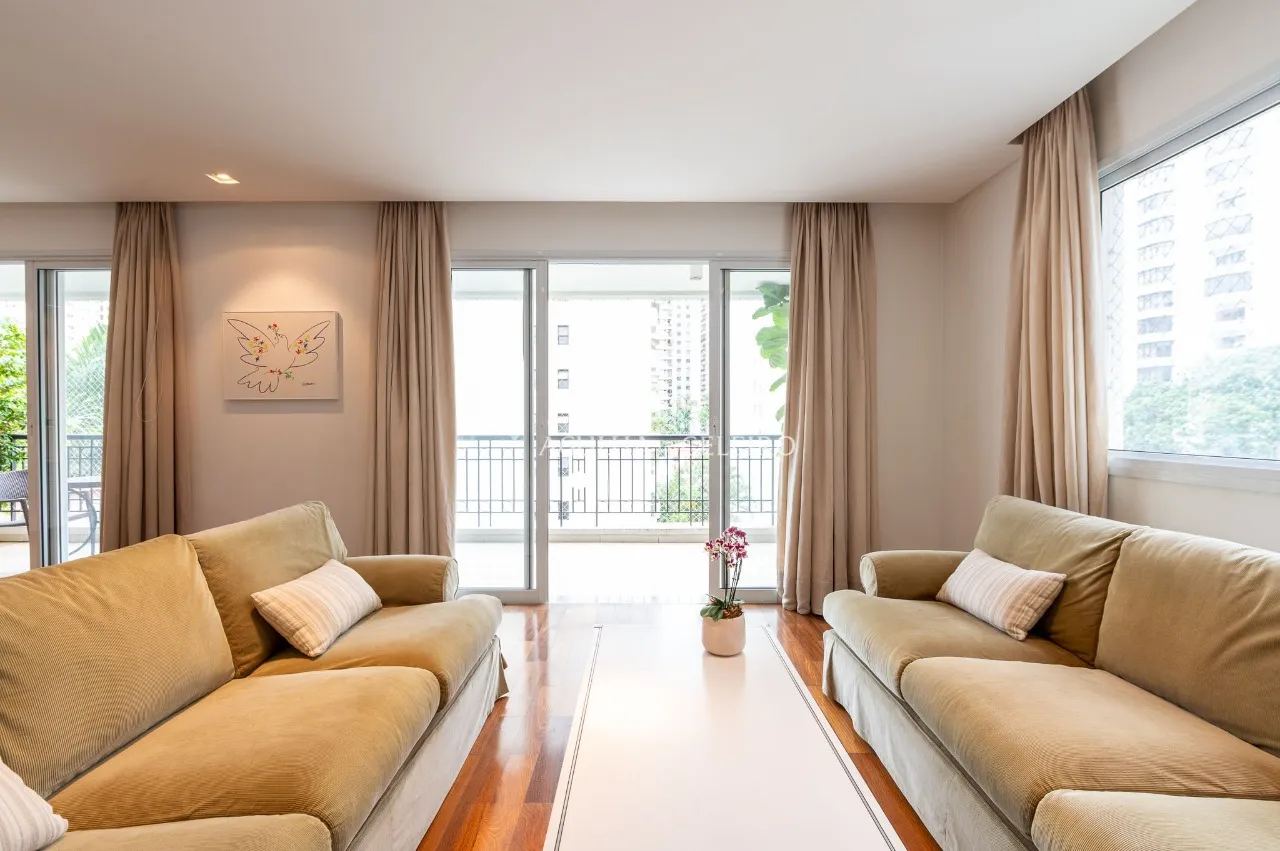 Um apartamento que une sofisticação, conforto e qualidade de vida. – 21173