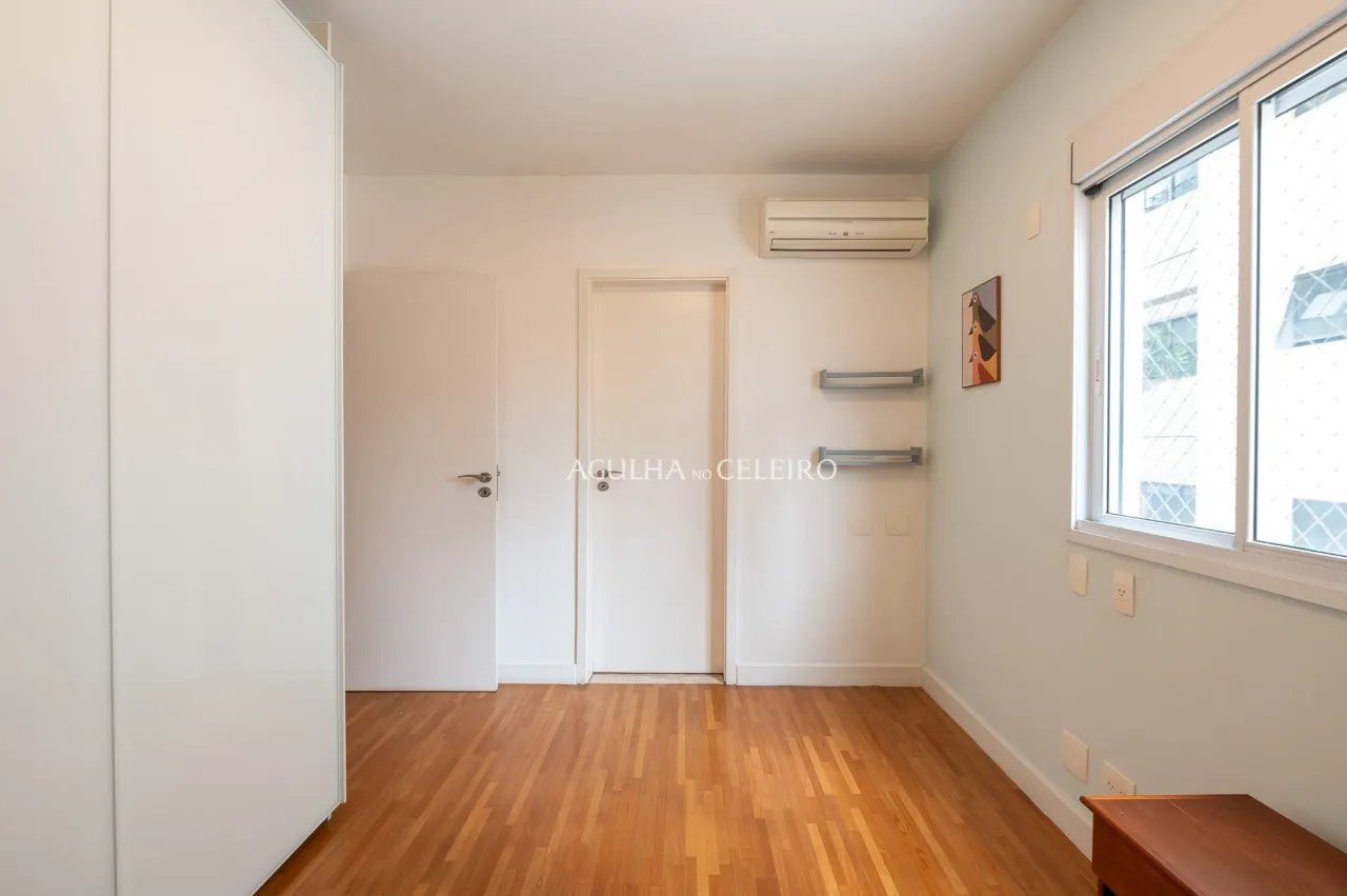 Um apartamento que une sofisticação, conforto e qualidade de vida. – 21173