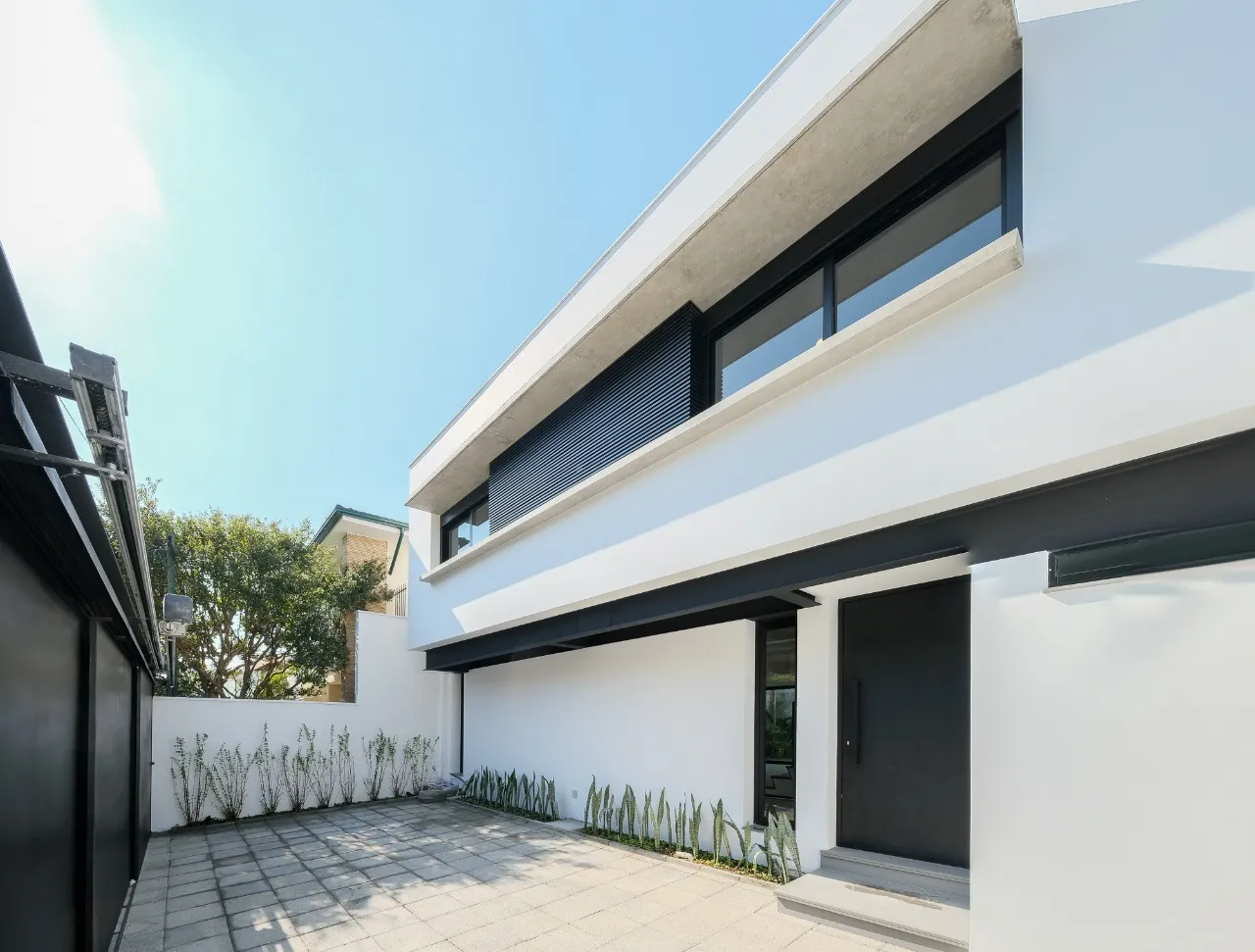 Casa nova recém-entregue a passos do Parque Ibirapuera para venda ou locação. – 9102 - _DSF5921-Pano-Editar