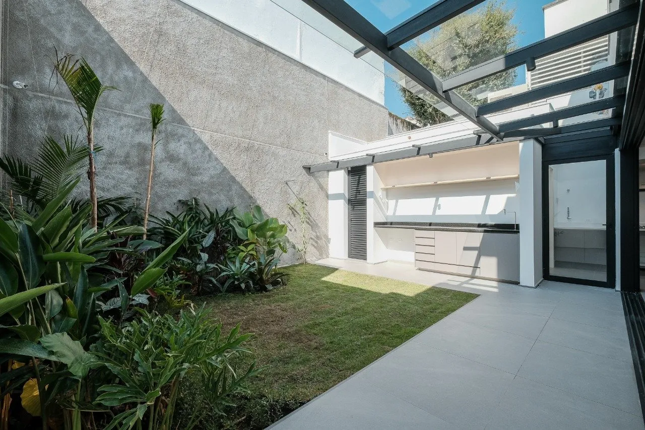 Casa nova recém-entregue a passos do Parque Ibirapuera para venda ou locação. – 9102 - _DSF5888-Editar