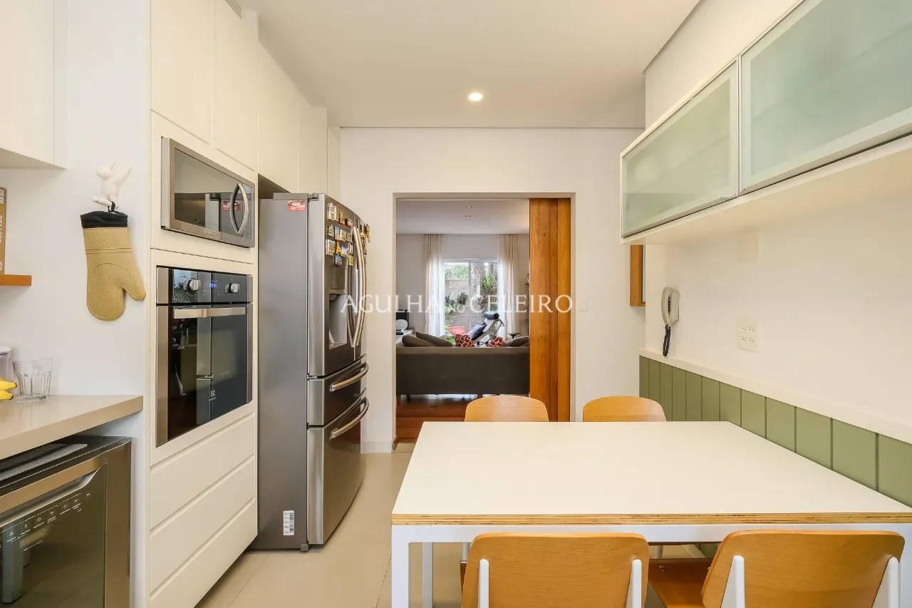 Casa em Condomínio com reforma de muito bom gosto no Brooklin. – 9263 - _DSF9345