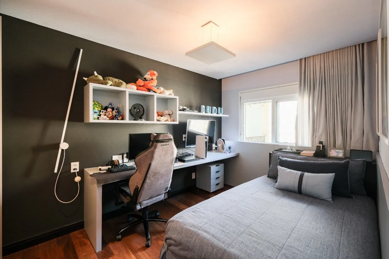 Apartamento com projeto Marcus Lima, andar alto e vista livre, em um dos melhores prédios da Vila Nova – AP1236