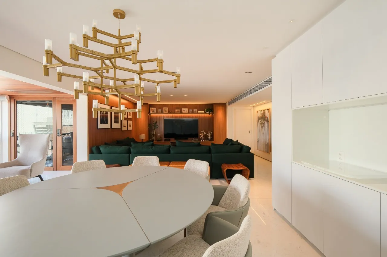 Apartamento com projeto Marcus Lima, andar alto e vista livre, em um dos melhores prédios da Vila Nova – AP1236