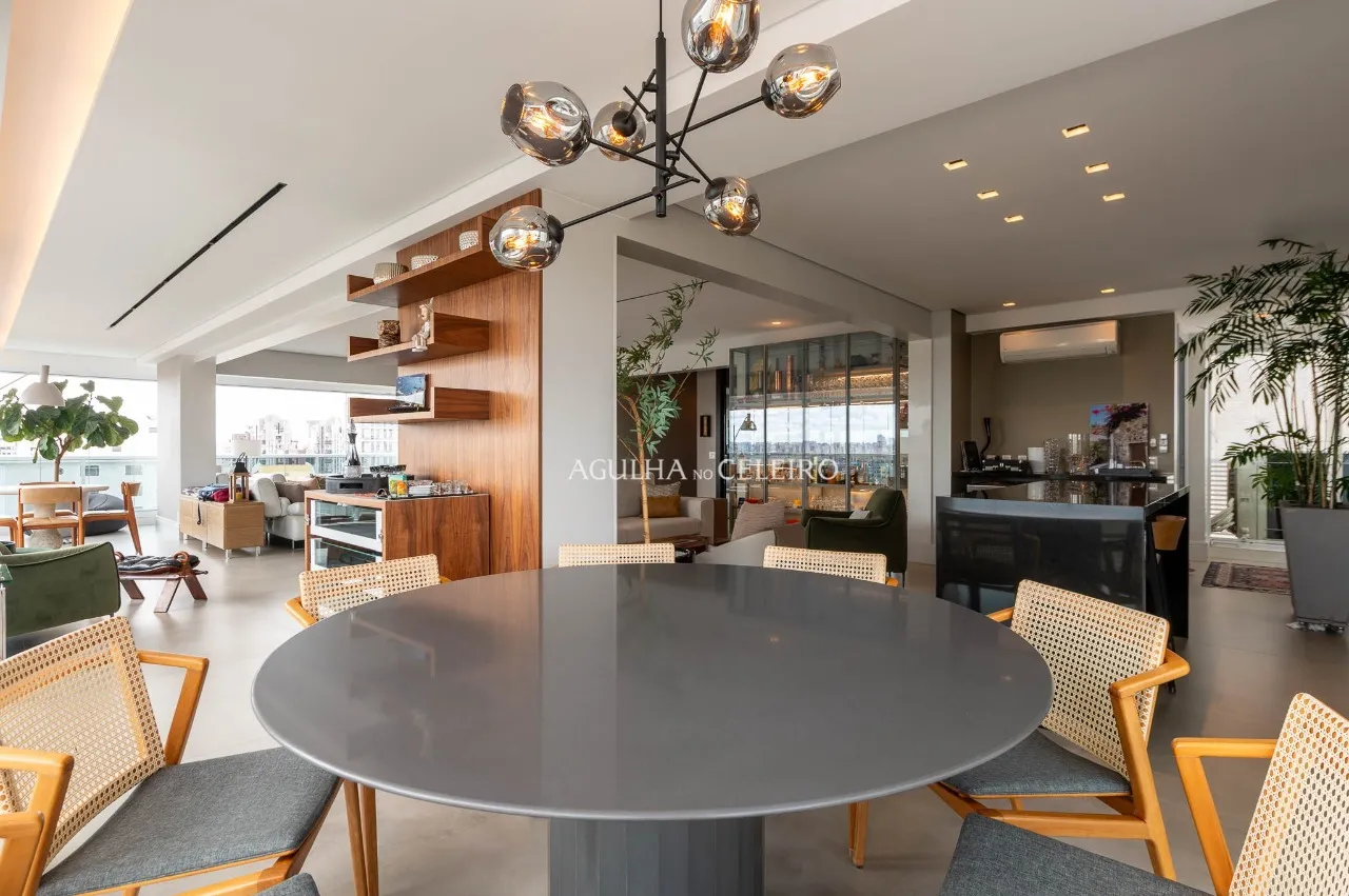 Combinação perfeita entre elegância e praticidade em condomínio cobiçado com quadra de tênis em Moema – AP5716