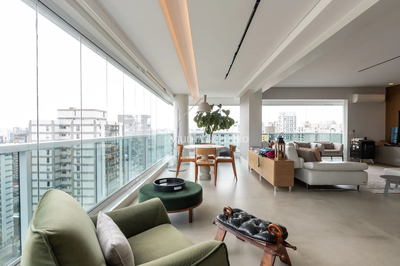 Combinação perfeita entre elegância e praticidade em condomínio cobiçado com quadra de tênis em Moema – AP5716