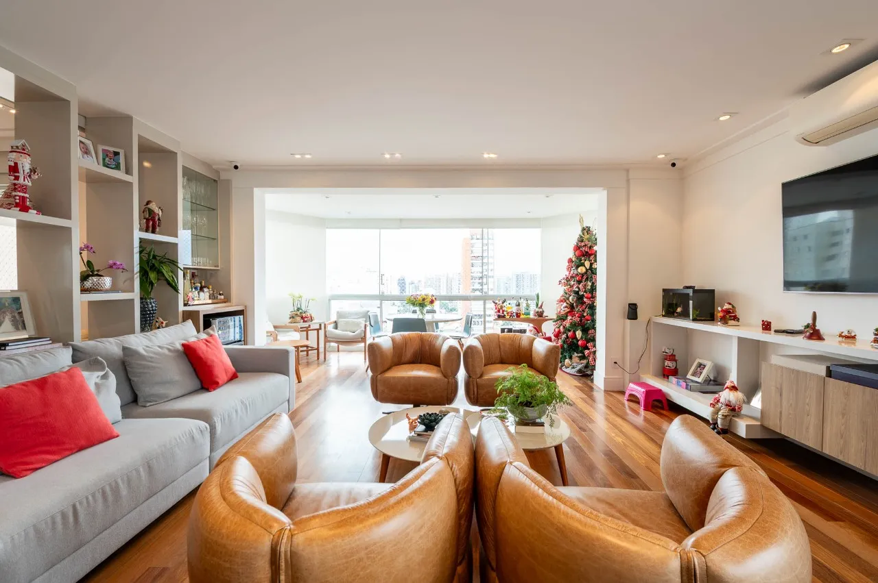 Apartamento com excelente planta à venda em Moema Pássaros. – AP6726