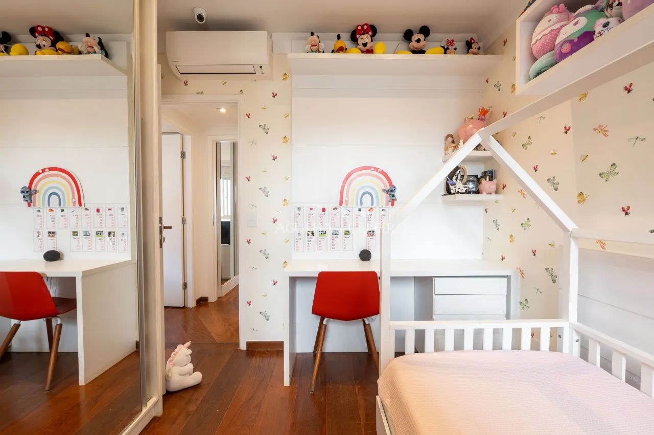 Apartamento com excelente planta à venda em Moema Pássaros. – AP6726