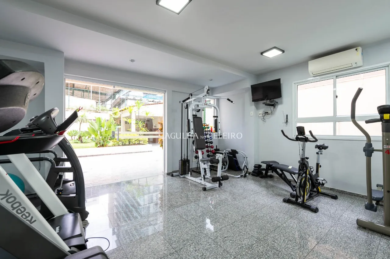 Apartamento com excelente planta à venda em Moema Pássaros. – AP6726