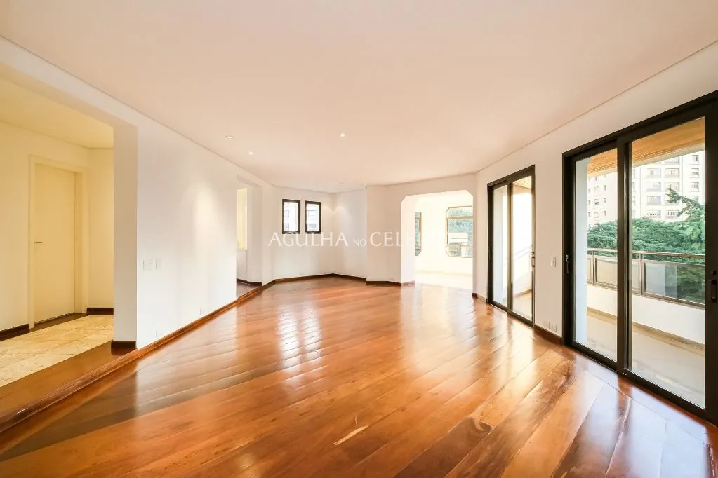 Venha morar na melhor localização da Vila Nova Conceição – AP7580