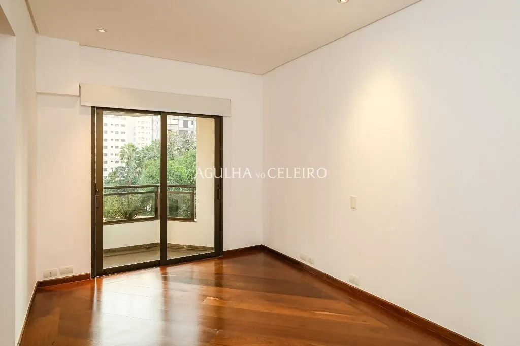 Venha morar na melhor localização da Vila Nova Conceição – AP7580