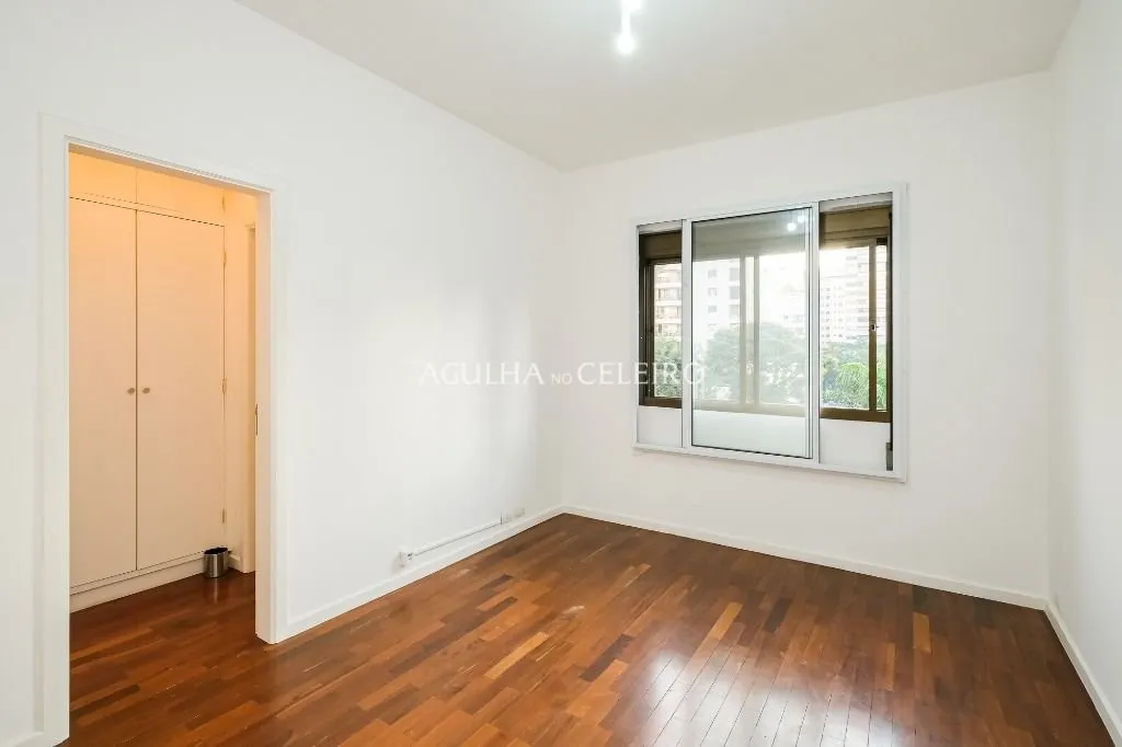 Venha morar na melhor localização da Vila Nova Conceição – AP7580