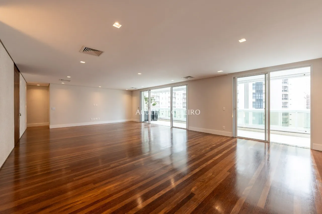 Apartamento alto astral à venda no Itaim Bibi – AP8593