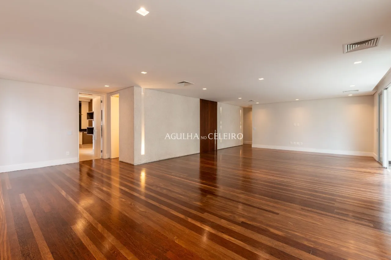 Apartamento alto astral à venda no Itaim Bibi – AP8593