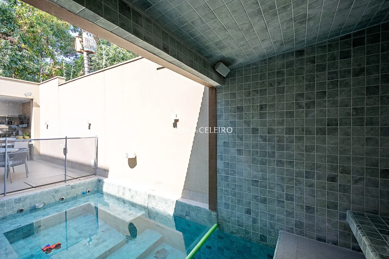 Casa de condomínio deliciosa à venda em Moema. – CA0109