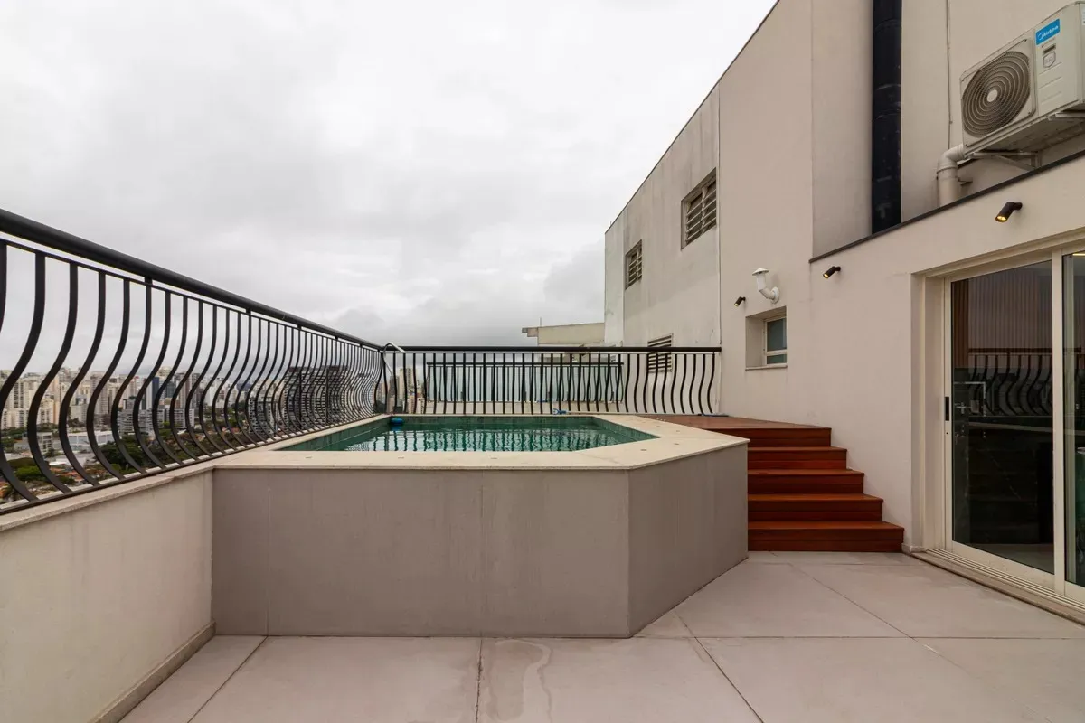 A cobertura dos seus sonhos com vista permanente à venda em Moema. – CO0684