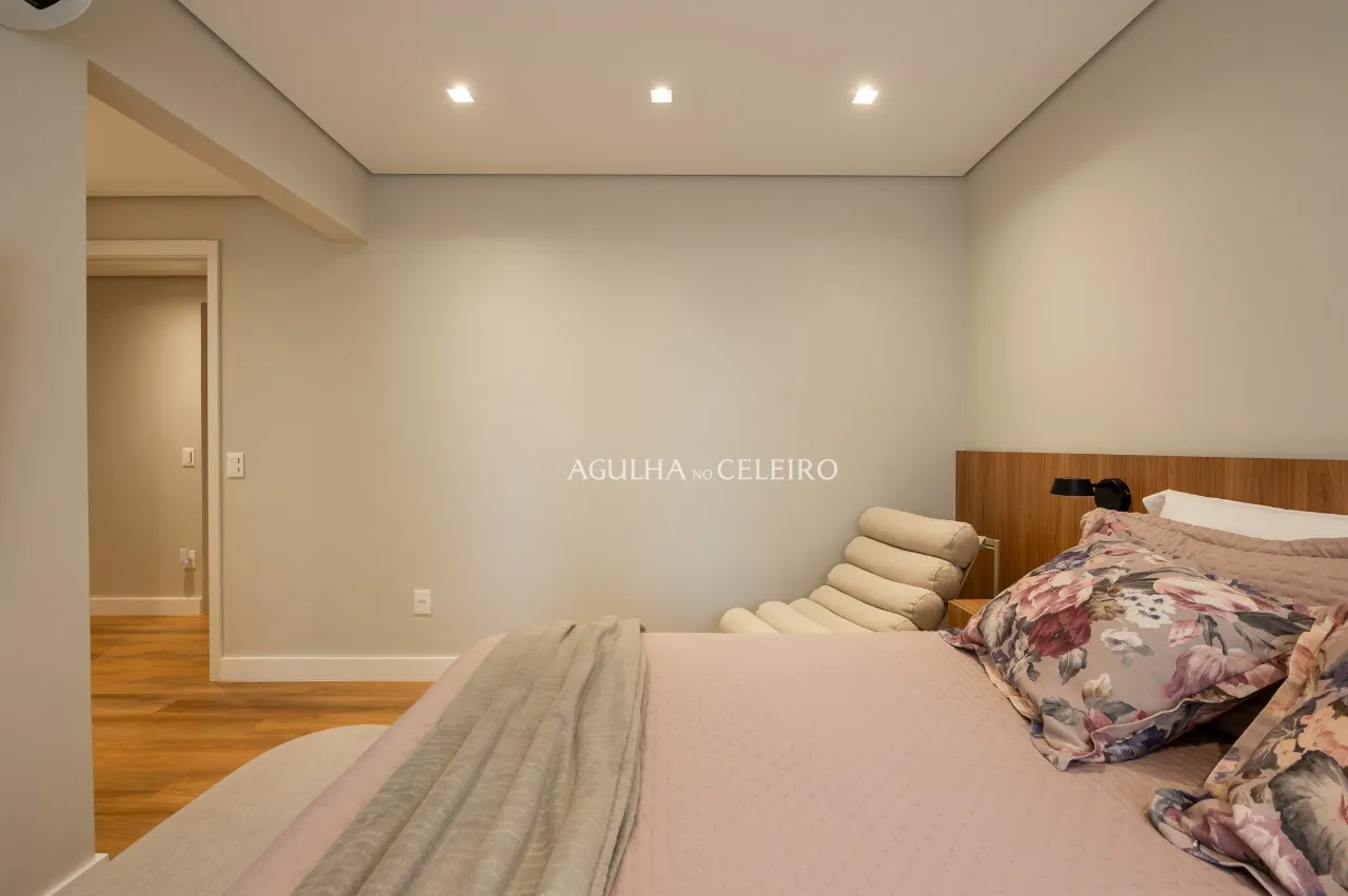 Apartamento mobiliado à venda no melhor da Vila Nova Conceição. – 14365