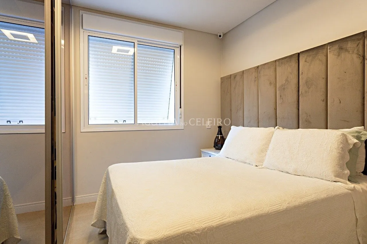 Apartamento reformado em excelente localização. – 17142