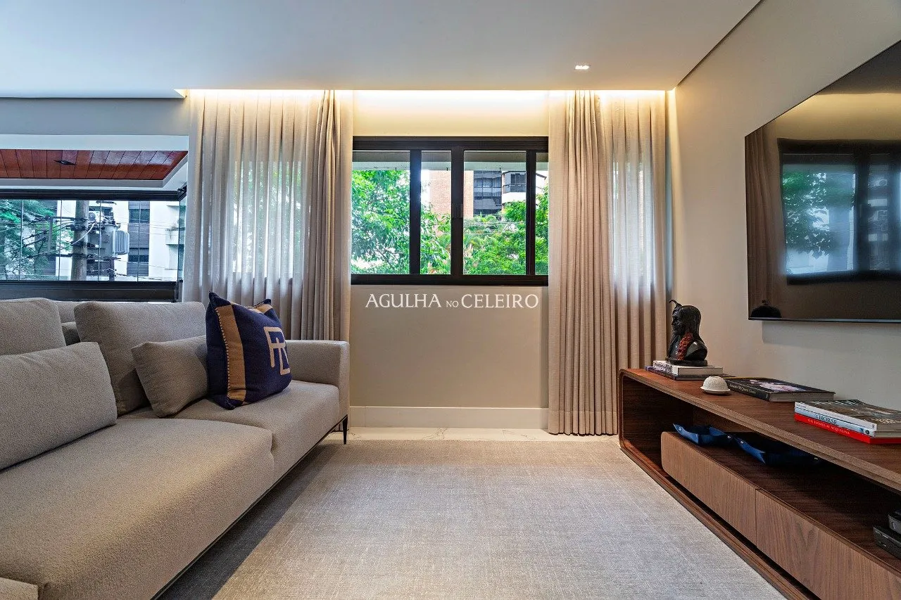 Apartamento reformado para venda e locação na Vila Nova Conceição. – 17967