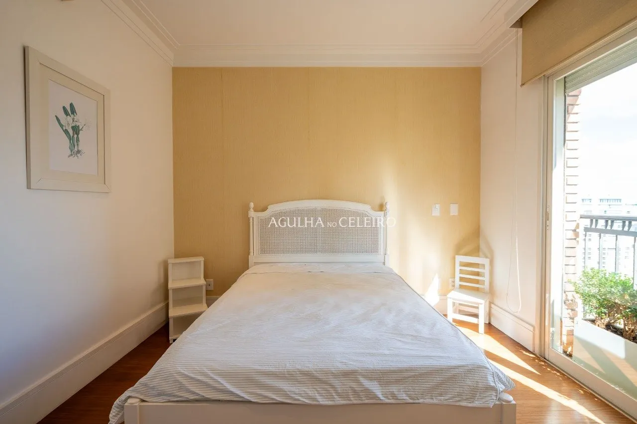 Magnífico apartamento no The Place de 400 m2 – 18088