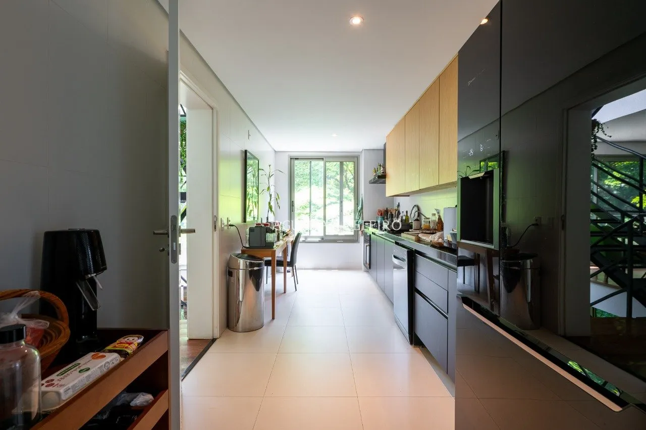 Cobertura triplex exclusiva com espaço gourmet e vista panorâmica – 20399