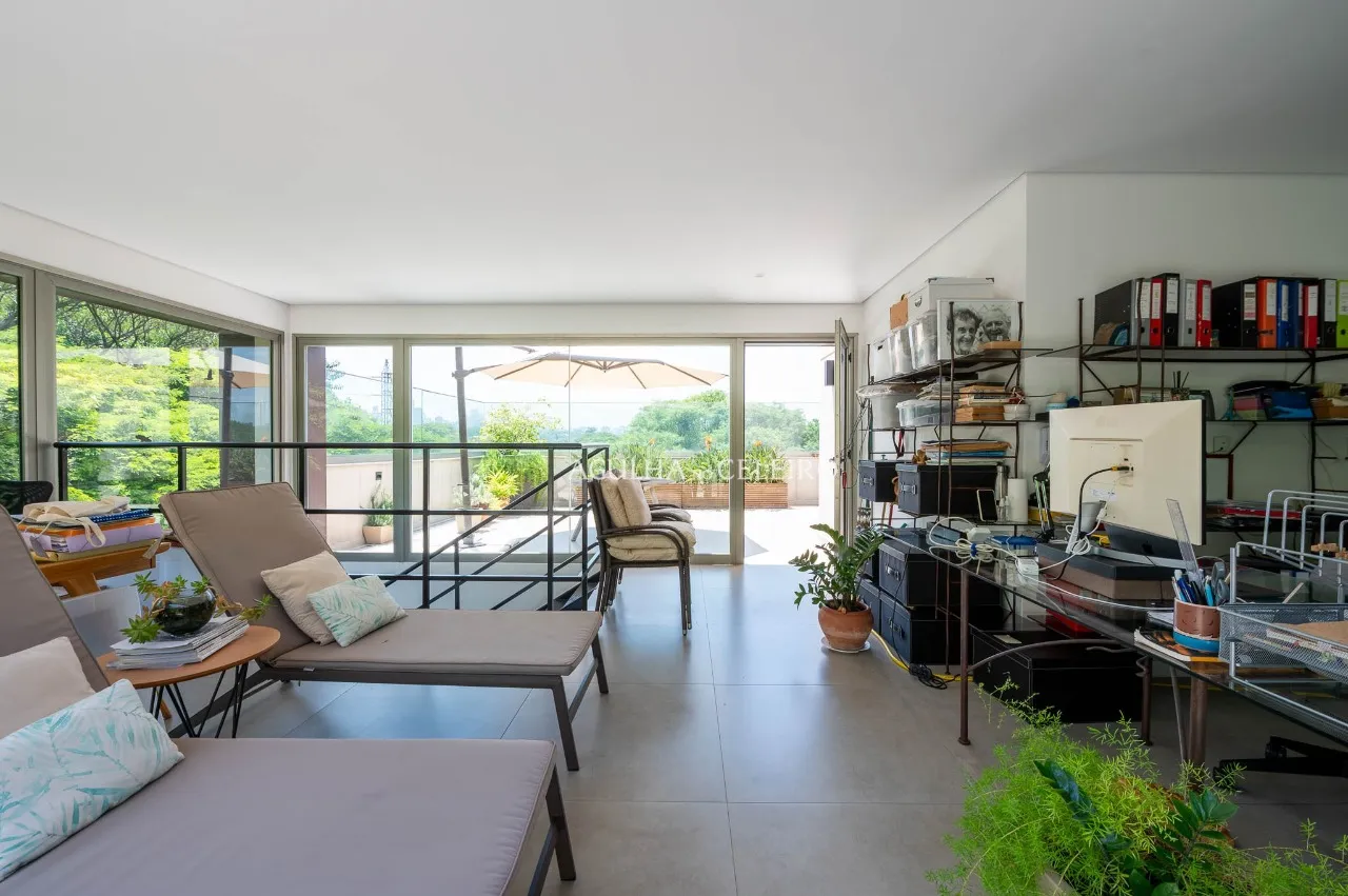 Cobertura triplex exclusiva com espaço gourmet e vista panorâmica – 20399