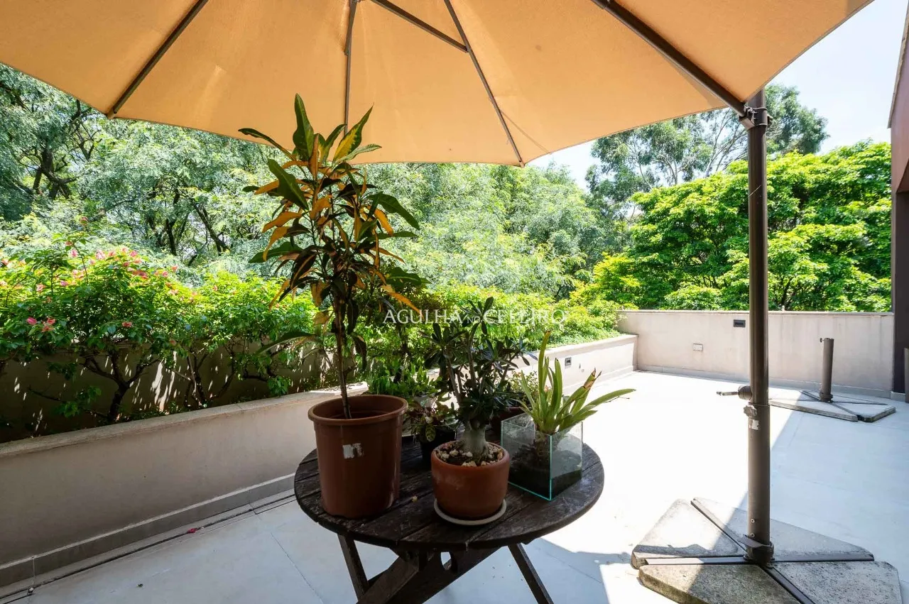 Cobertura triplex exclusiva com espaço gourmet e vista panorâmica – 20399