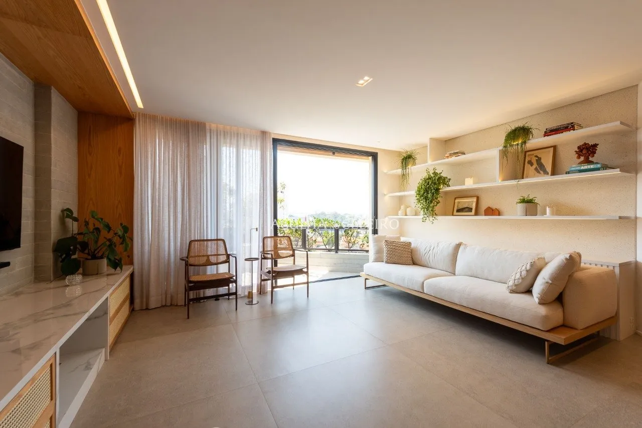 Apartamento duplex recém reformado no Campo Belo – 20583