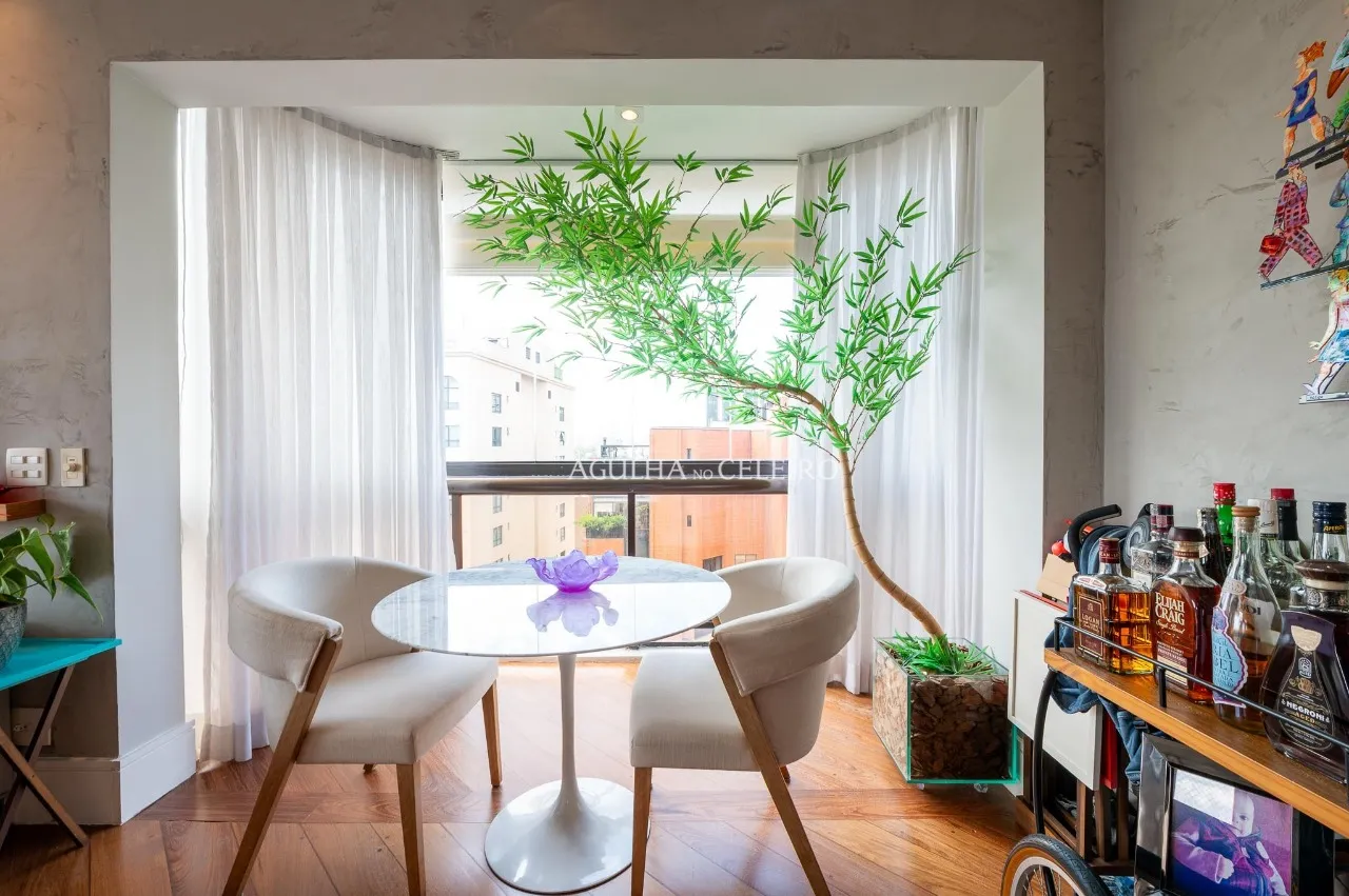 Apartamento com vista espetacular e atmosfera acolhedora – 20695