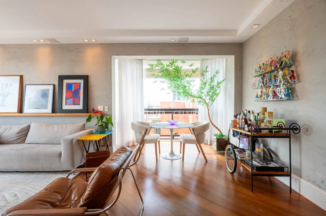 Apartamento com vista espetacular e atmosfera acolhedora. – 20695