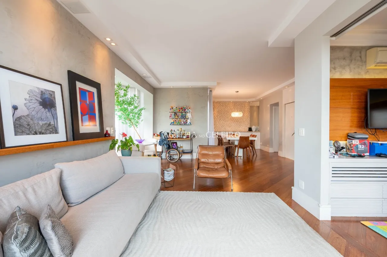 Apartamento com vista espetacular e atmosfera acolhedora. – 20695