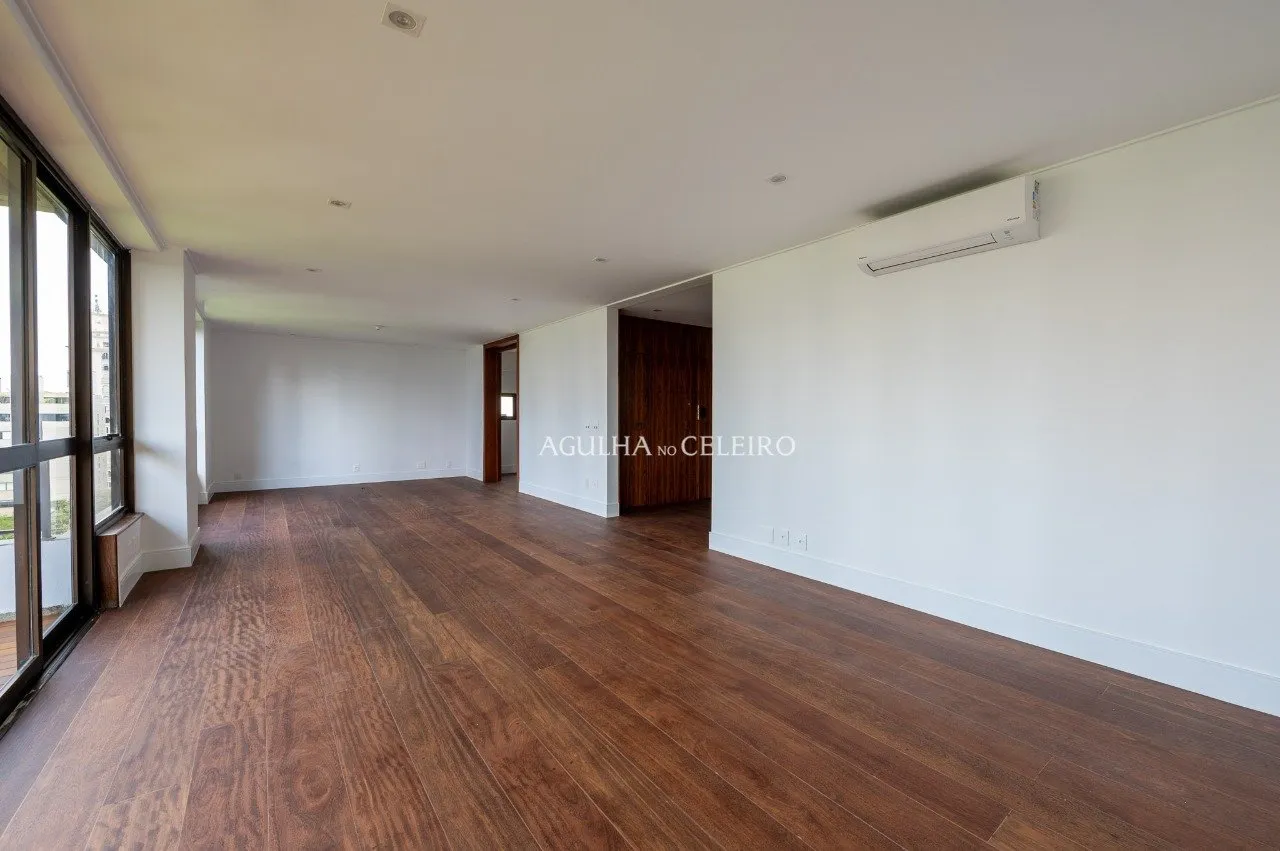 Apartamento para locação em rua tranquila do Itaim Bibi. – 20830