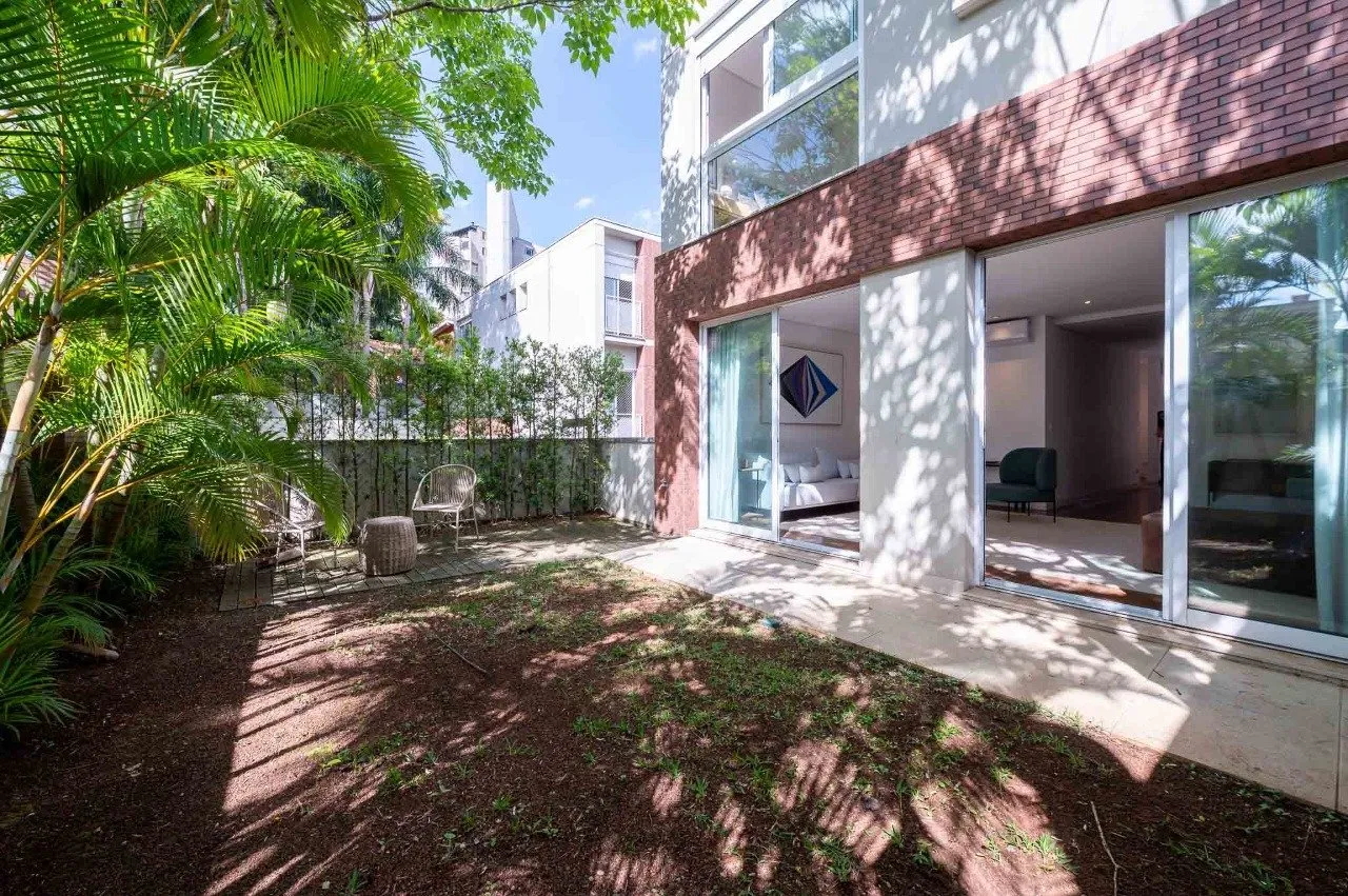 Casa em condomínio com segurança, privacidade e verde! – 20961