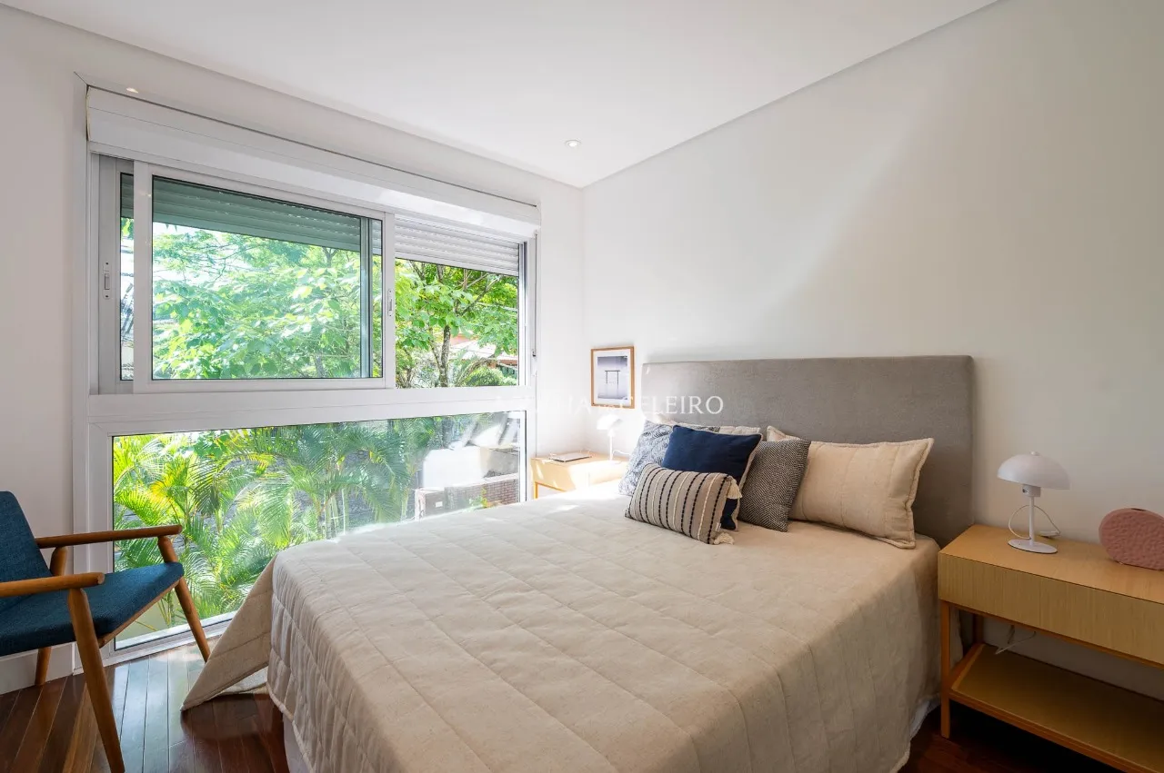 Casa em condomínio com segurança, privacidade e verde! – 20961